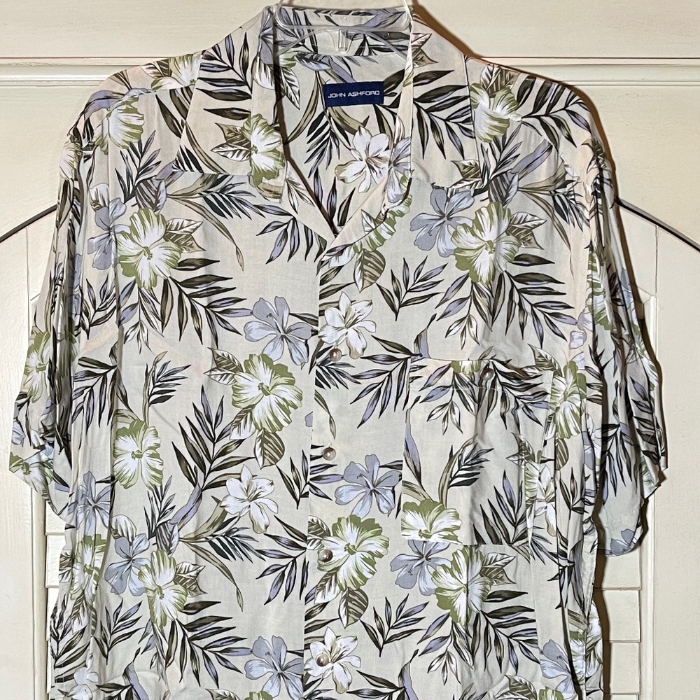 Mens Hawaiian Tropical Button Up Short Sleeve Rayon Shirt Sz Large